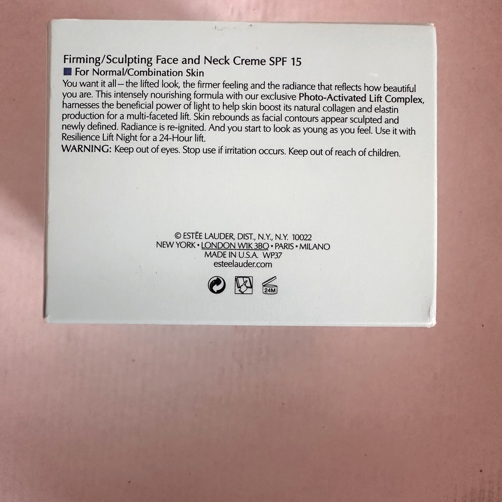 Estée Lauder Resilience Lift Cream